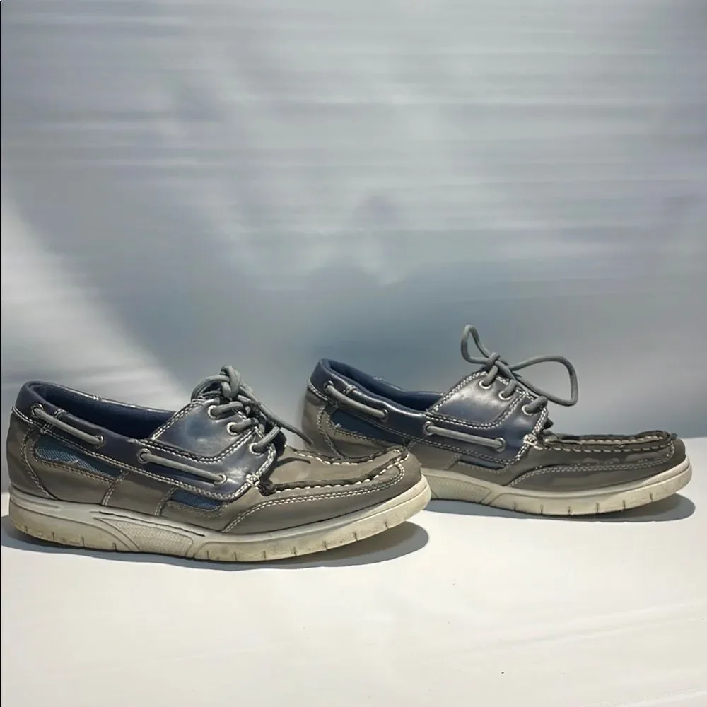 Thom McAn Gray and Blue Boat Shoes with Suede Finish